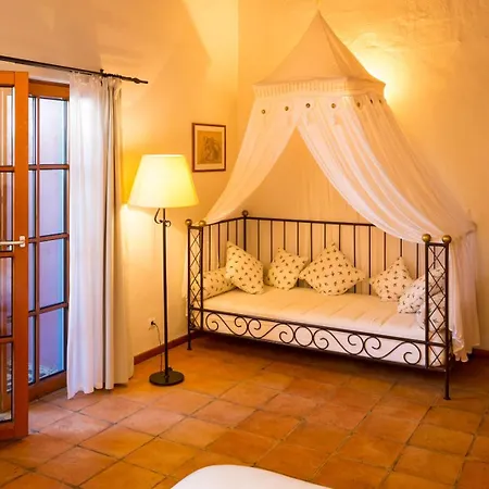 Hotel Atrio 4*